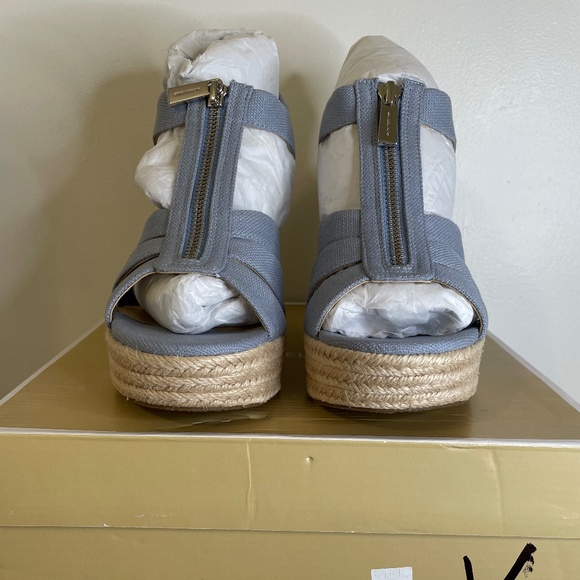 Michael Kors-Berkley Espadrille Platform Wedge-Size US 7.5M-NEW - Picture 2 of 16